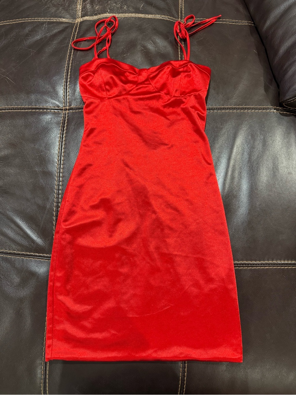 Tiger Mist Red Satin Lace-Up Backless Dress - Picture 2 of 5